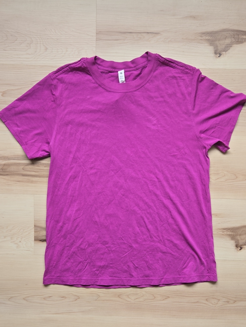 Lululemon Short Sleeve T-Shirt, Fucsia, Size 4